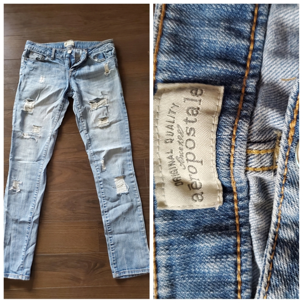 Aeropostal Distressed Jeans